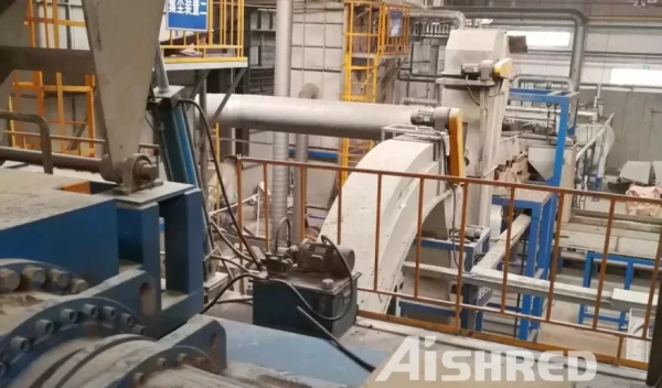 廃電気電子機器（WEEE）のリサイクル